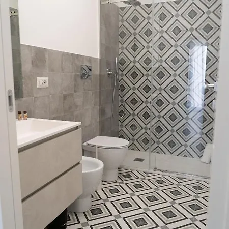 305 Apartment Catania * 卡塔尼亚